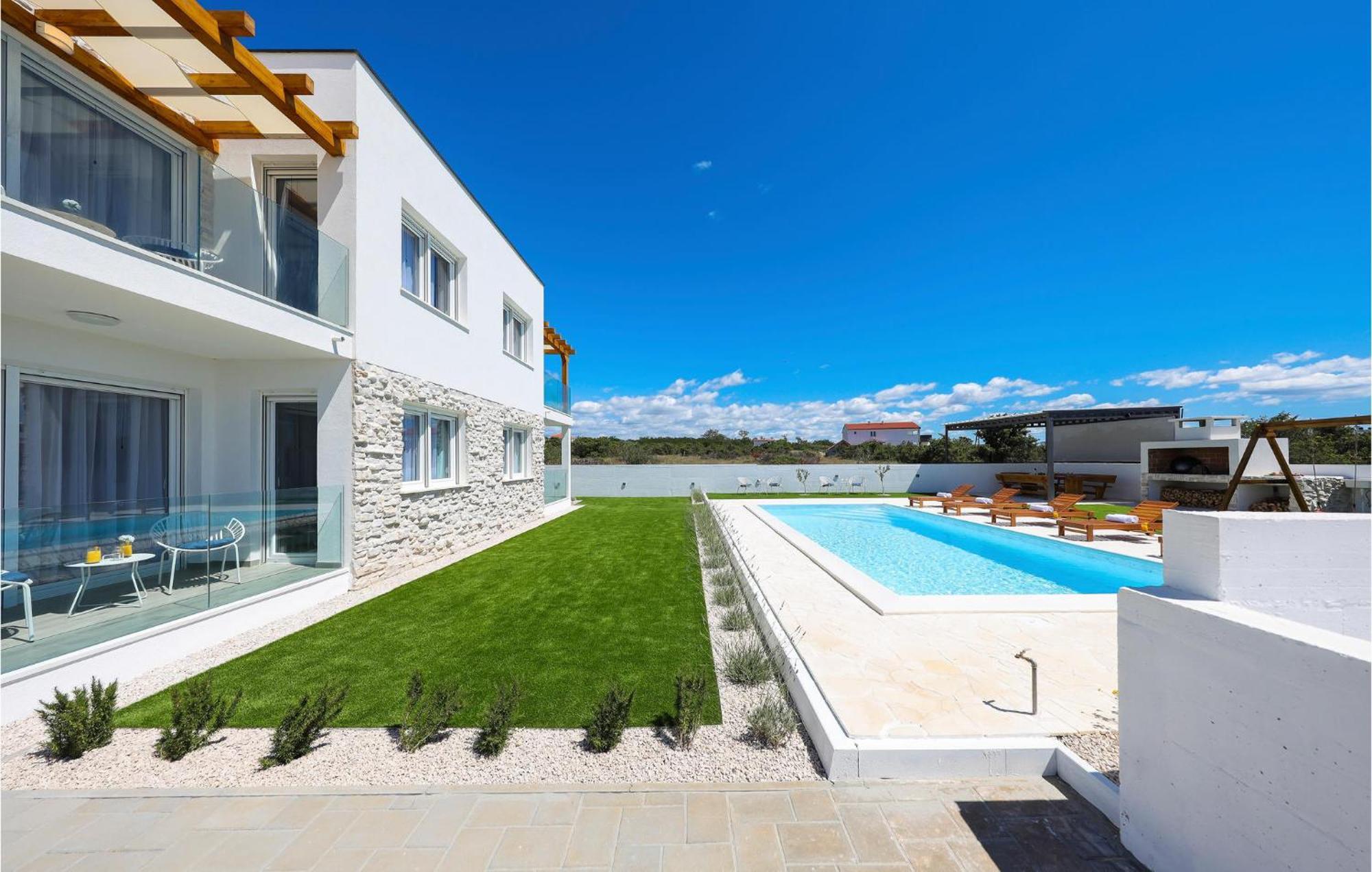 Stunning Home In Vrsi With Kitchen Dış mekan fotoğraf