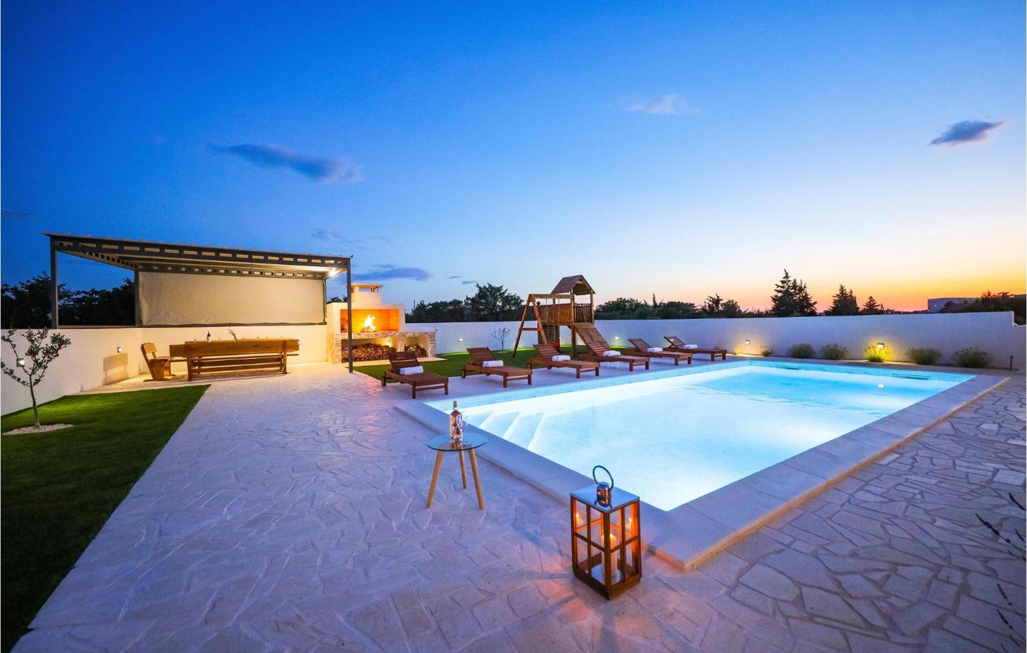Stunning Home In Vrsi With Kitchen Dış mekan fotoğraf